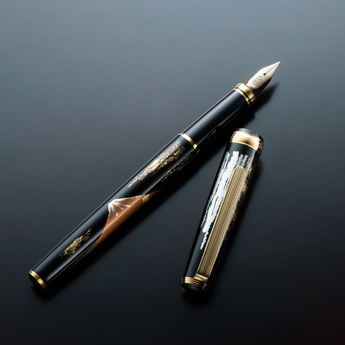 Platinum Fountain Pen - #3776 Century - Kanazawa Gold Leaf